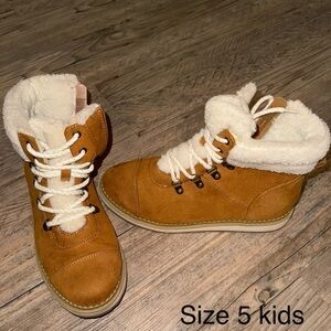 Cozy Brown Kids Boots